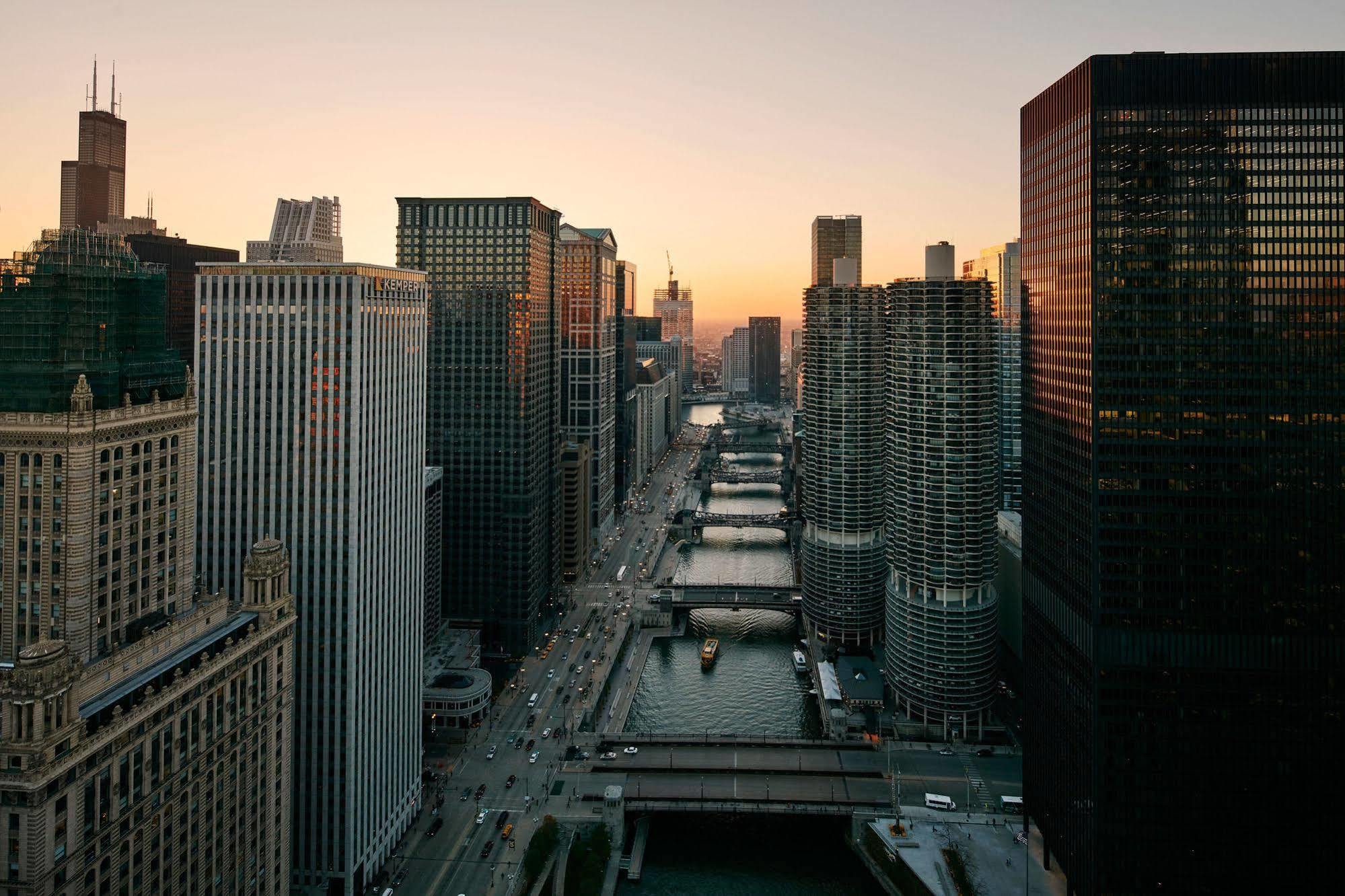 River Hotel Chicago Extérieur photo